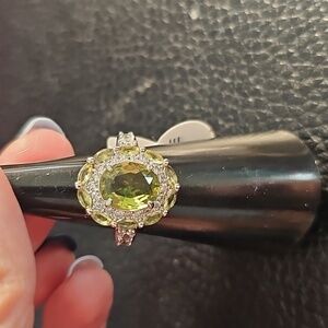 Bomb Party Glistening Earth Peridot Silver Ring Size 5